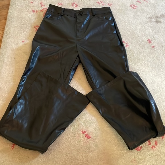 High waisted flare leather pants size M - Picture 4 of 7